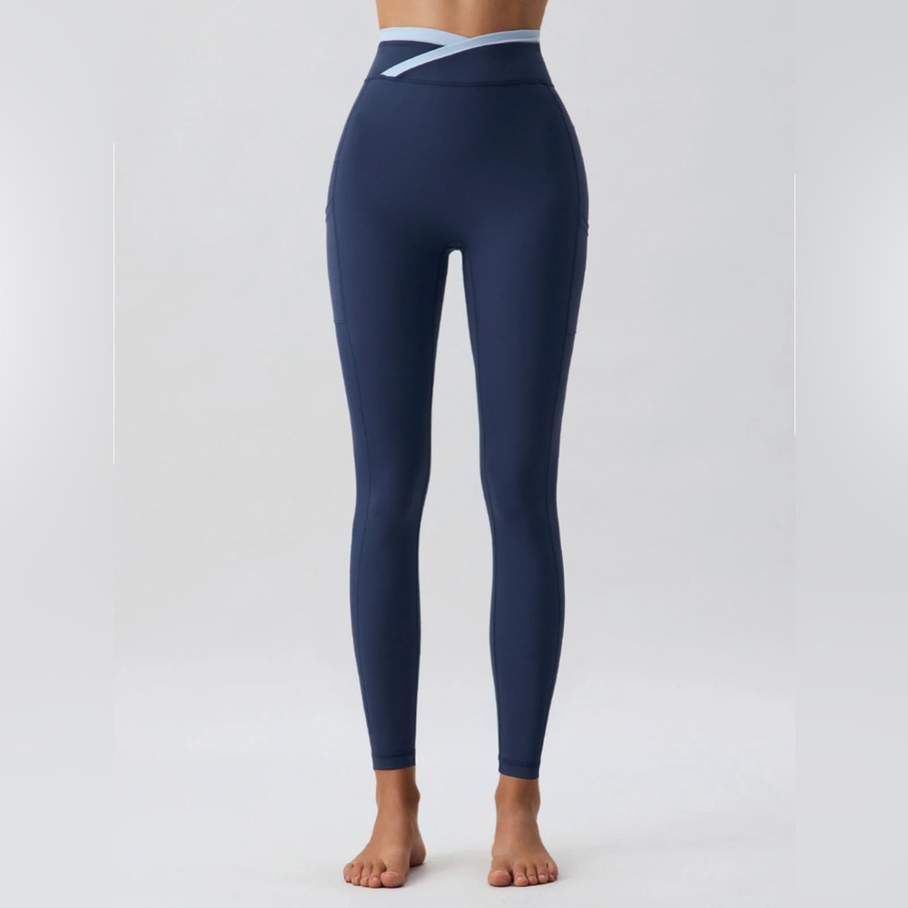 Berlook Activewear Navy Natural Waisted Leggings 25" - Picture 3 of 7